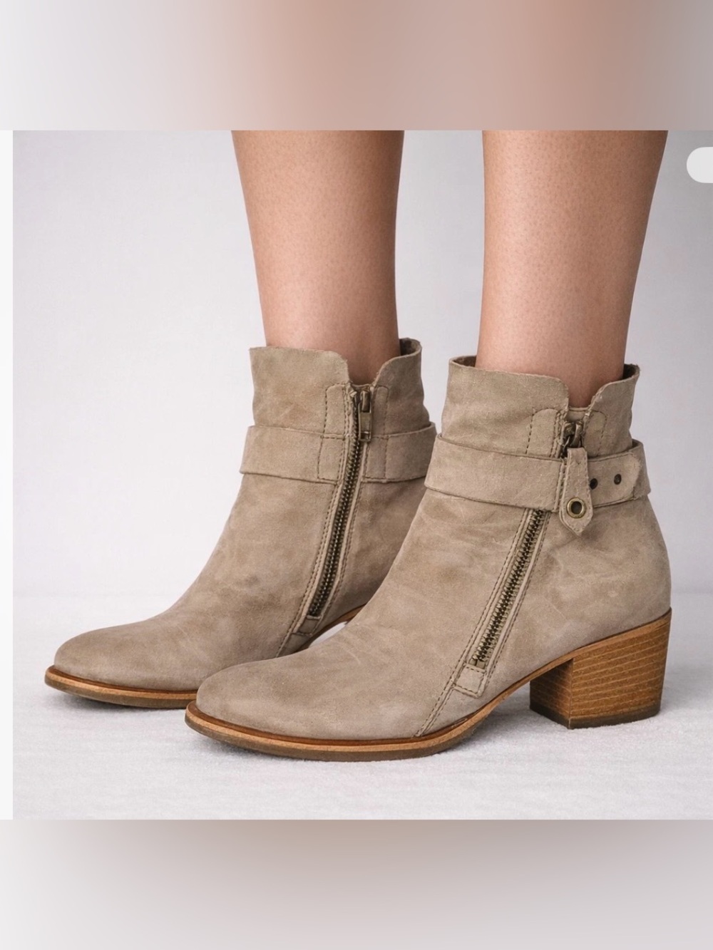Paul Green "Sheridan" Taupe Nubuck Leather Booties US 7 / UK 4.5 EUC